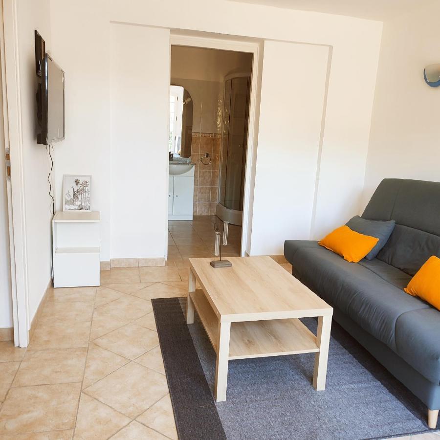 Ferienwohnung Orpheus83 Saint-Raphaël Exterior foto